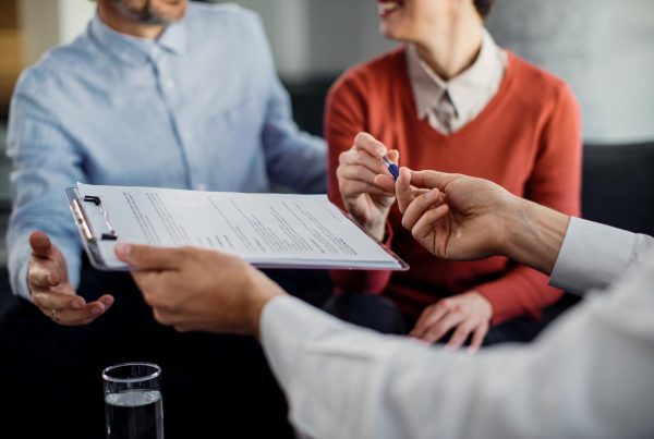 Anticipo del Credito Assicurativo: La Soluzione di Mission Refund per i Clienti Danneggiati